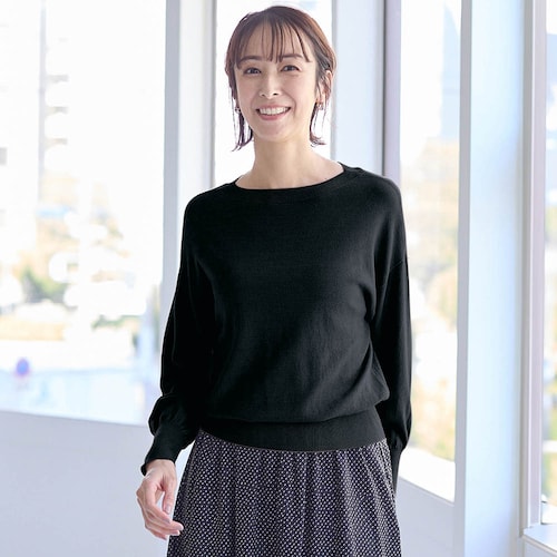 制服のように着られるオフィスニット