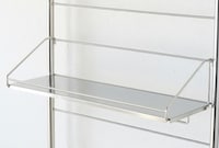 ラック天板はエンボス加工を施し、汚れが拭き取りやすく傷も目立ちにくい