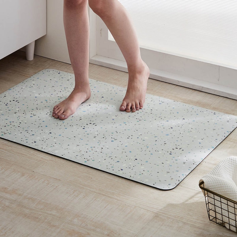 約60×90cmサイズはゆったりサイズなので、ひとりでも子どもとでも使えます