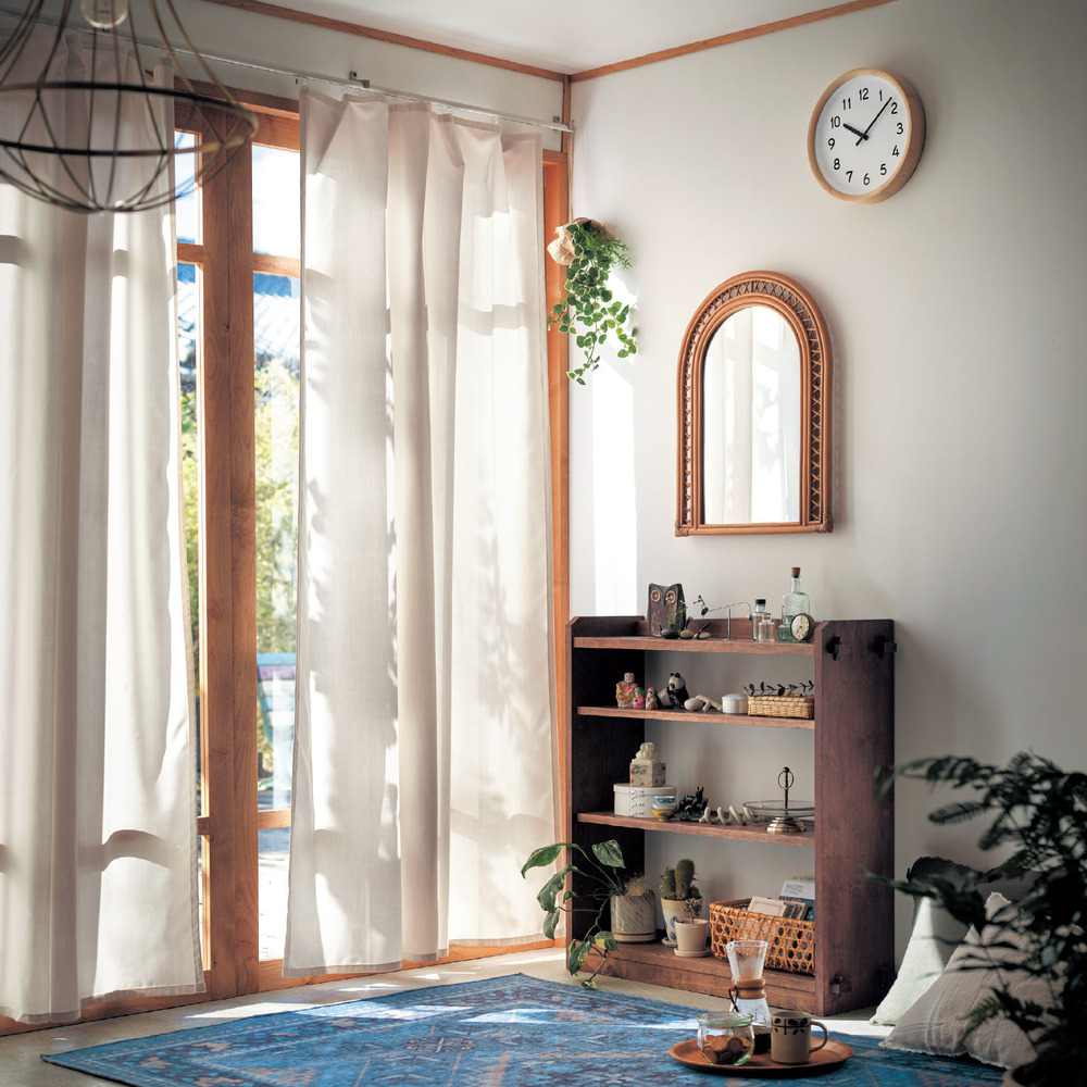 【ベルメゾン】ナチュラルな雰囲気のフラットカーテン