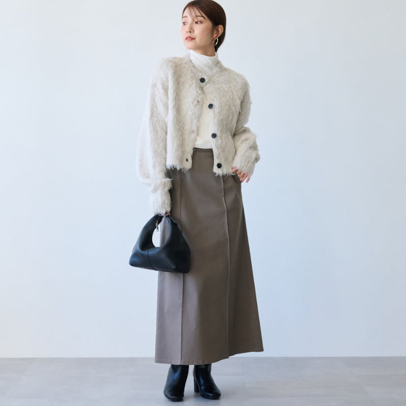 モデル身長160cm／Ｆ