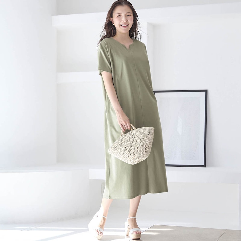 モデル身長170cm／M※写真は撮影用のため身丈+7cmになります。