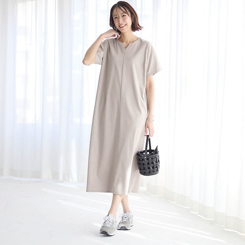 グレージュ