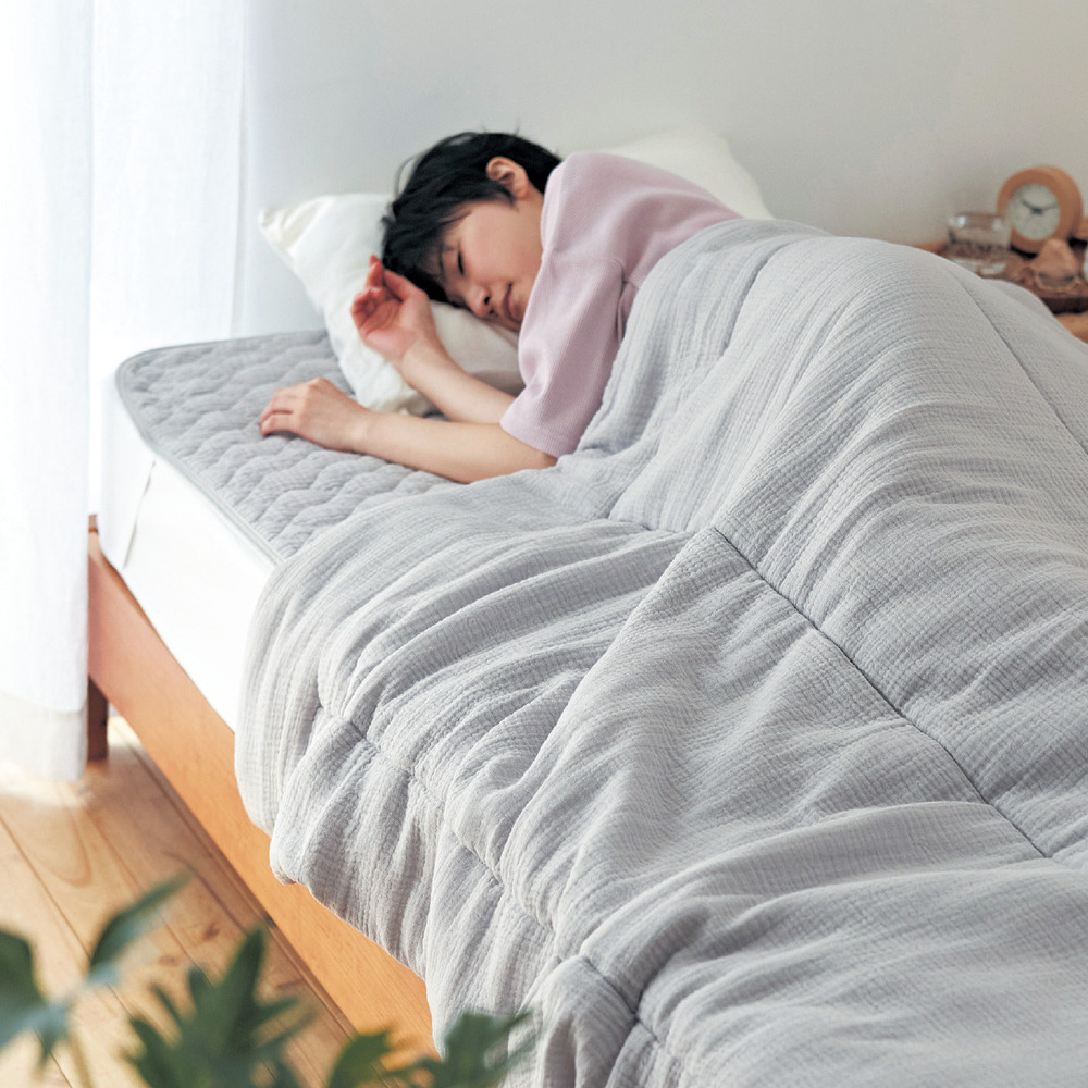 【BELLE MAISON DAYS】綿素材のイブル風3重ガーゼ×接触冷感リバーシブルキルトケット 【ひんやり】 【BELLE MAISON DAYS】綿素材のイブル風3重ガーゼ×接触冷感リバーシブルキルトケット 【ひんやり】