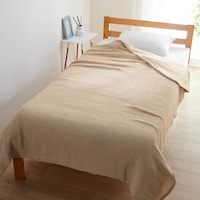 夏場は布団を入れずそのまま6重ガーゼケットとしてもお使いいただけます