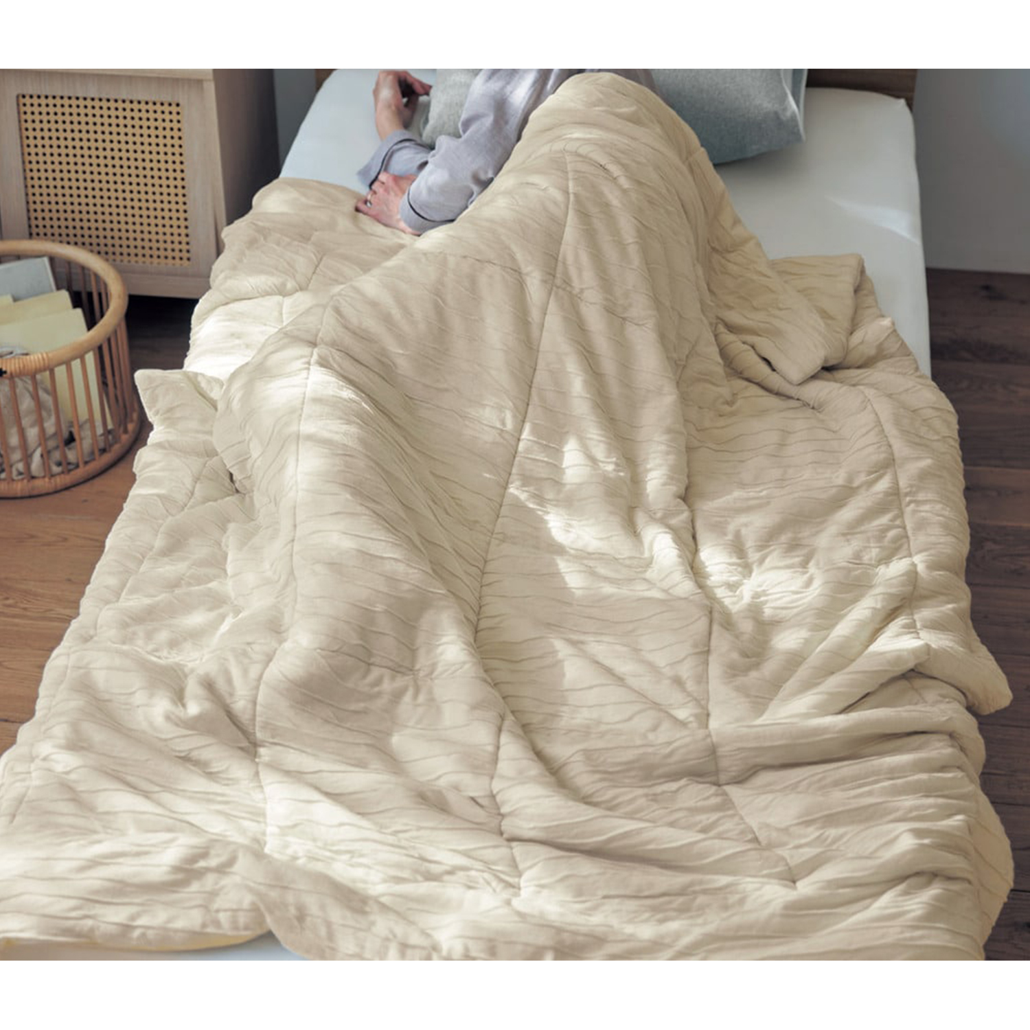 【ベルメゾン】シルクわたを使った年中使えるお布団 【ベルメゾン】シルクわたを使った年中使えるお布団