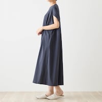 モデル身長168cm／M ※写真は撮影用のため身丈+6cmになります。
