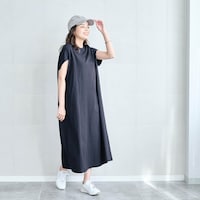 モデル身長160cm／M　※写真は撮影用のため着丈+6cmになります。（グレイッシュネイビー）