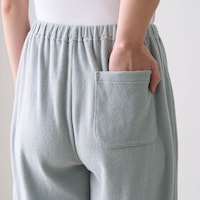 便利な後ろポケット付き