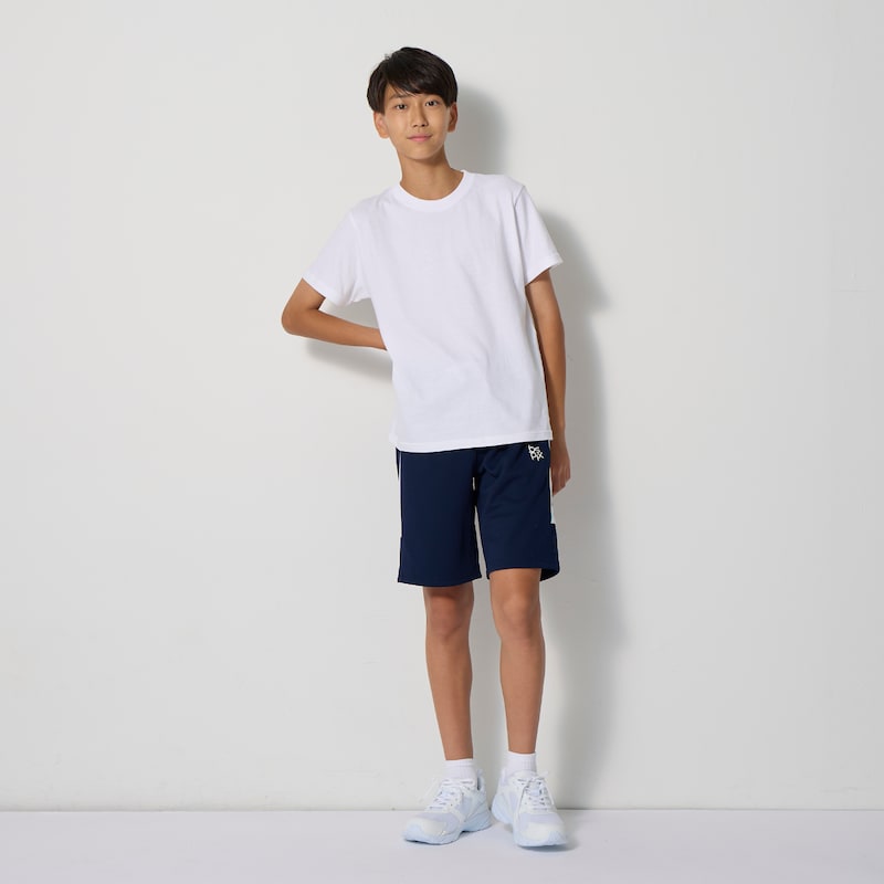 ネイビー／モデル身長164.5cm・160サイズ着用