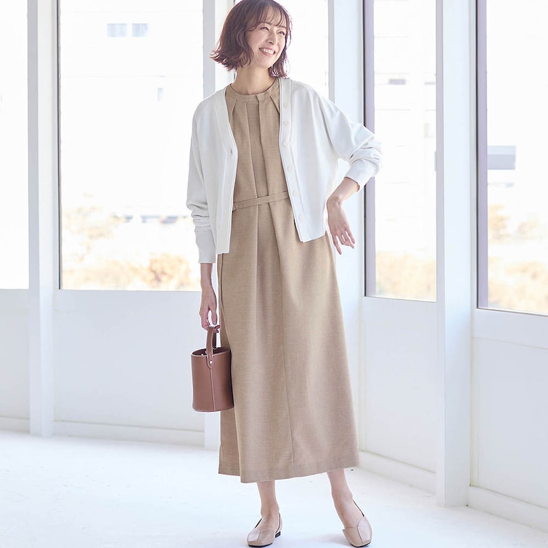 モデル身長169cm／M ※写真は撮影用のため着丈+9cmになります。