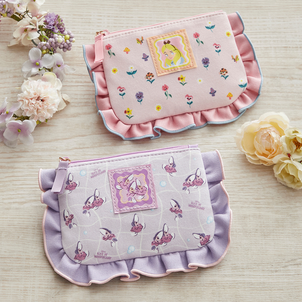 【ディズニー/Disney】フリルがついたフラットポーチ「ふしぎの国のアリス」