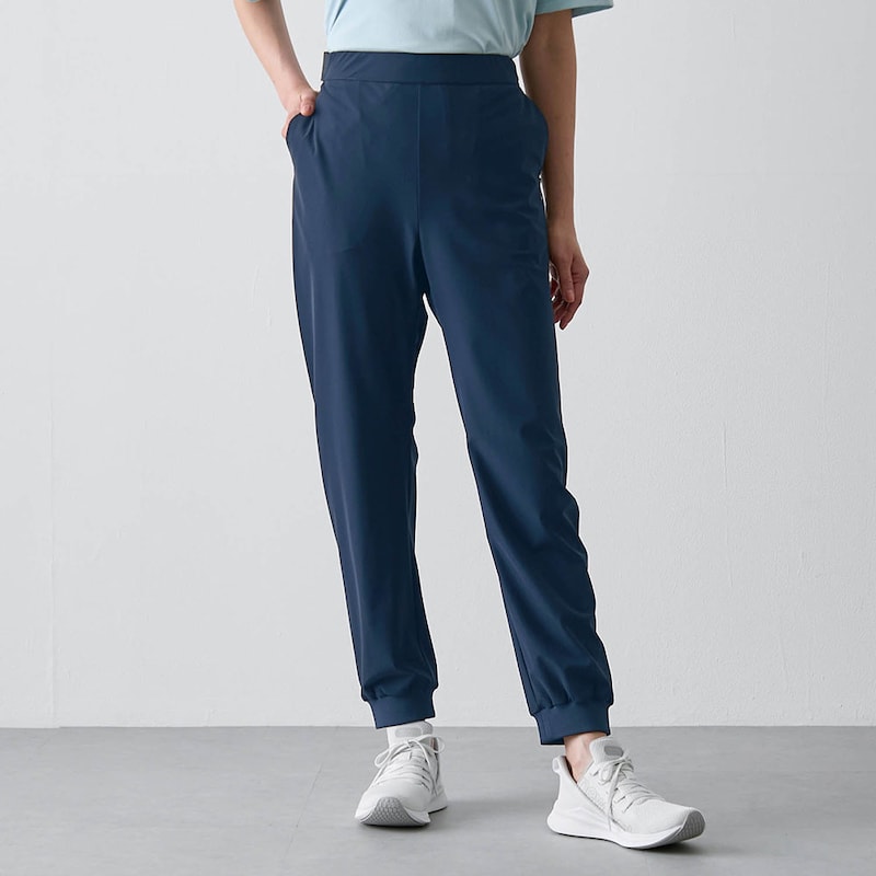 モデル身長164cm／M