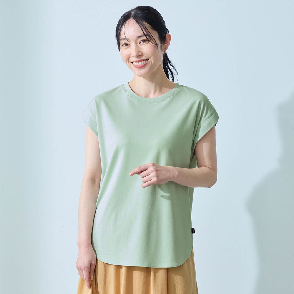 モデル身長167cm／M