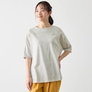 オフホワイト