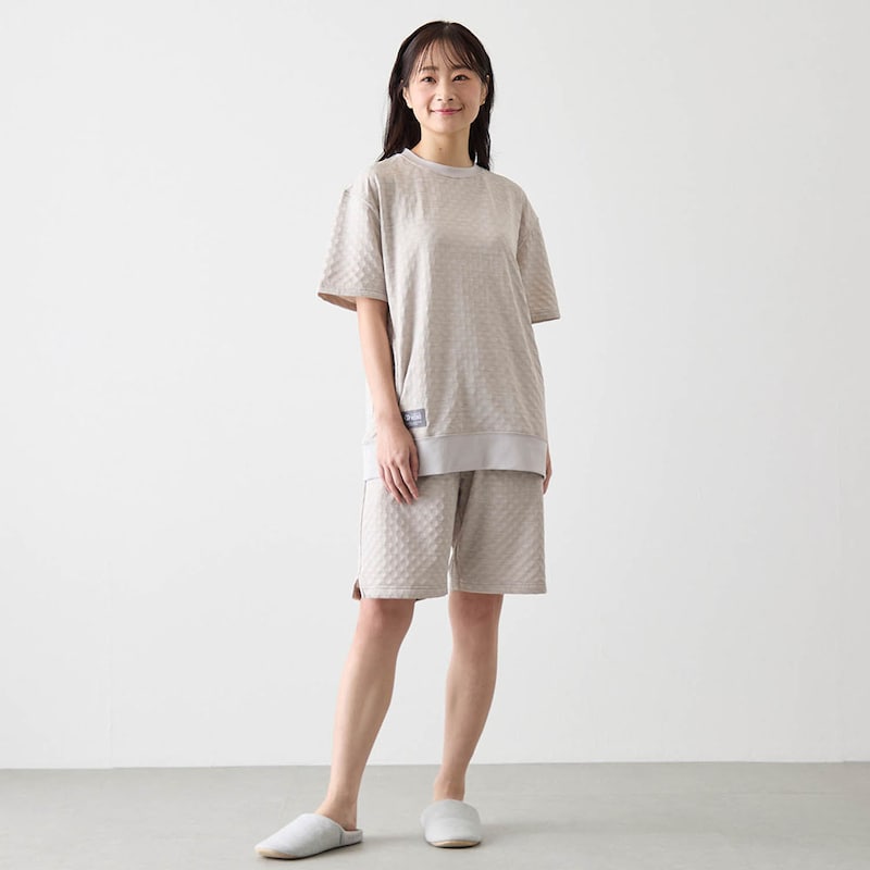 モデル身長168cm／M