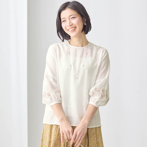 貝殻刺繍コットン混ブラウス