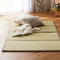 約100×160㎝はごろ寝マットとしても使えます