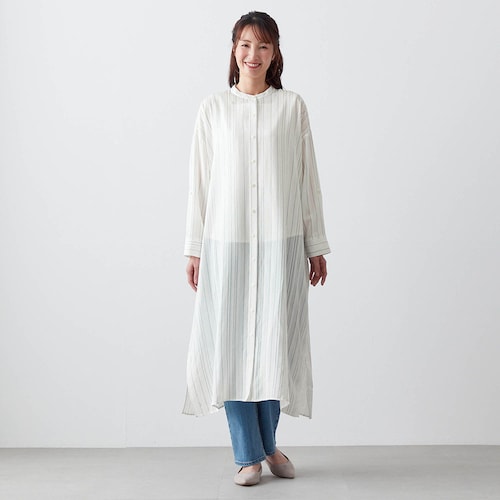 羽織りに便利なロングシャツ
