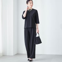 モデル身長167cm／M ※写真は撮影用のため股下+3cmになります。