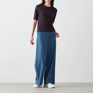 モデル身長170cm／M　※写真は撮影用のため股下＋8cmになります。