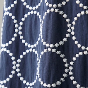 立体感のあるサークル刺繍