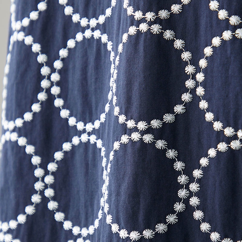 立体感のあるサークル刺繍