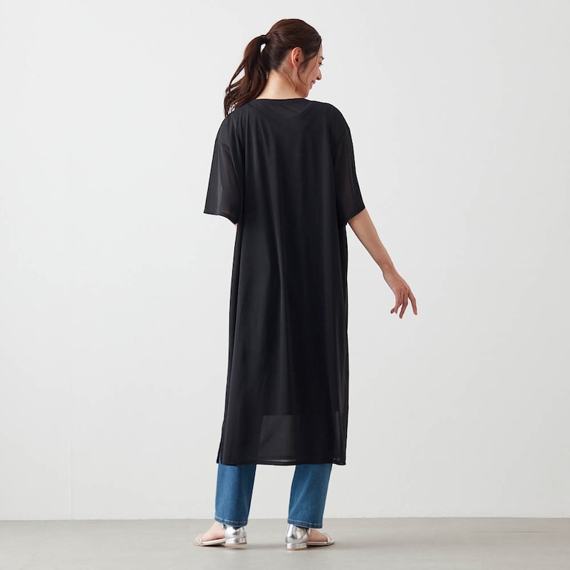 モデル身長170cm／M　※写真は撮影用のため身丈＋9cmになります。