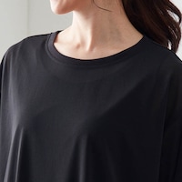 詰まり気味のネックで大人リラックスな雰囲気に
