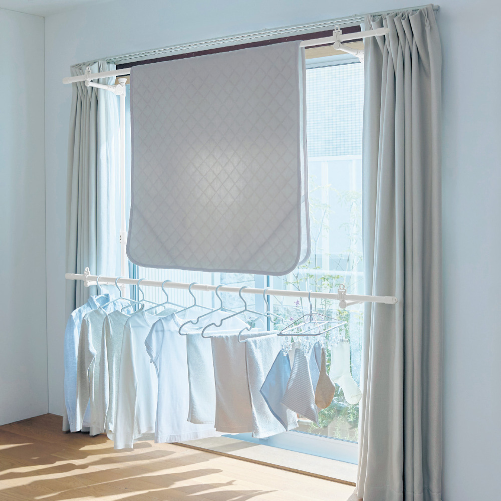 【ベルメゾン】窓枠内ワンタッチ突っ張り物干し