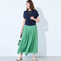モデル身長168cm／M ※写真は撮影用のため股下+4cmになります。