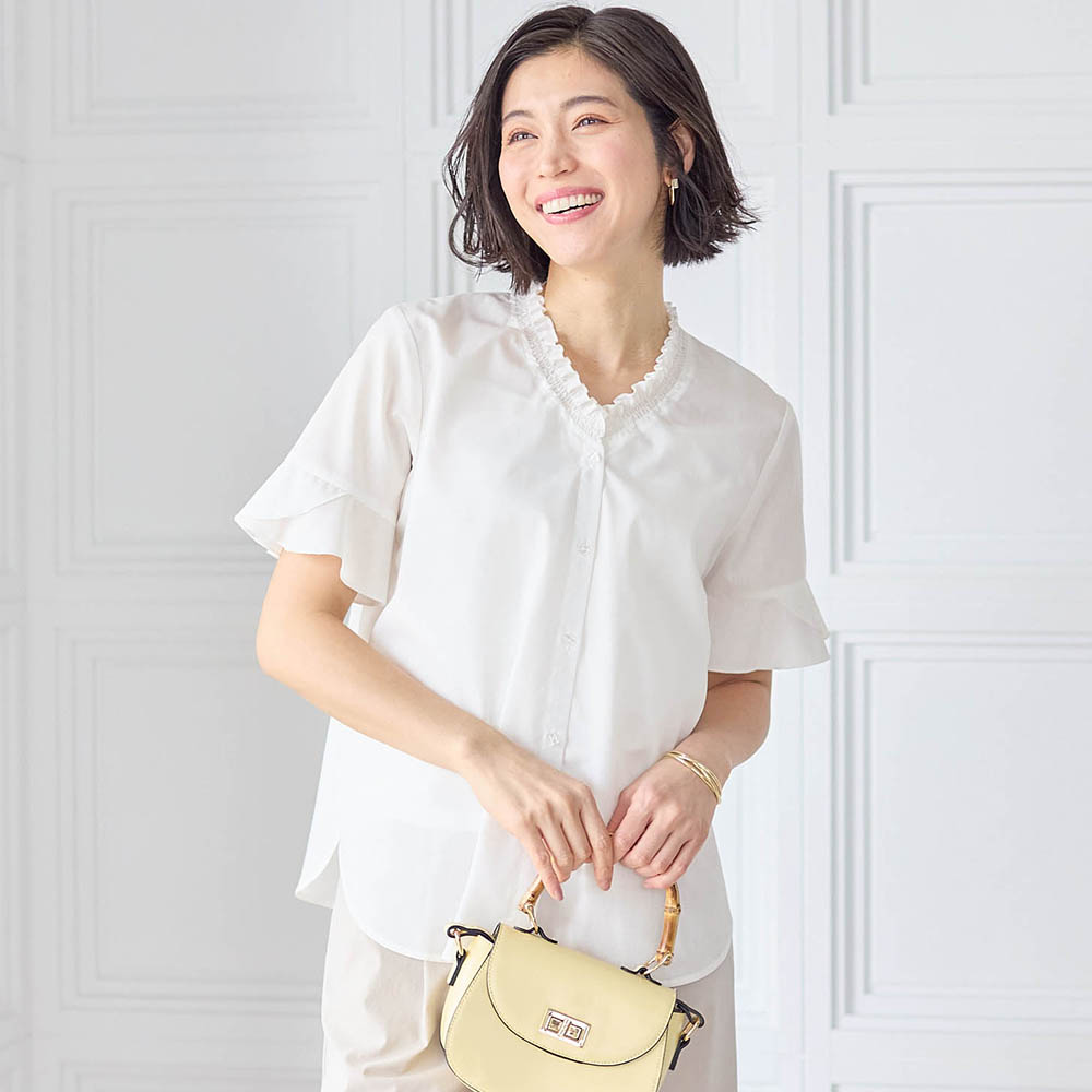 【サラリスト/Salalist】サラッと快適なフリルVネックブラウス