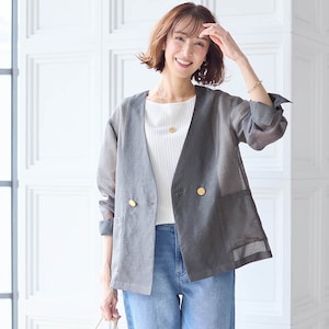―デザイン・スタイリング―・どんな洋服にも合わせやすいノーカラージャケット・肌やインナーとなじみのよいカラー・ダブル仕立てできちんと感もキープ―素材―・通気性と清涼感のあるシアー素材・汗をかいても、洗
