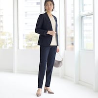 モデル身長168cm／64-91 ※写真は撮影用のため股下+7cmになります。