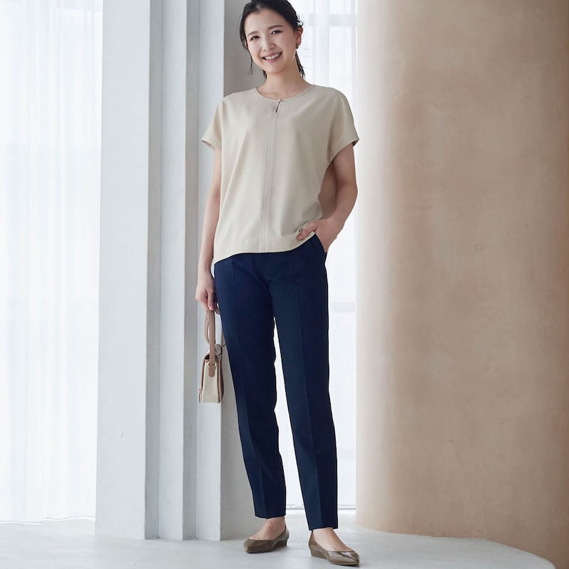 モデル身長170cm／64-91 ※写真は撮影用のため股下+7cmになります。