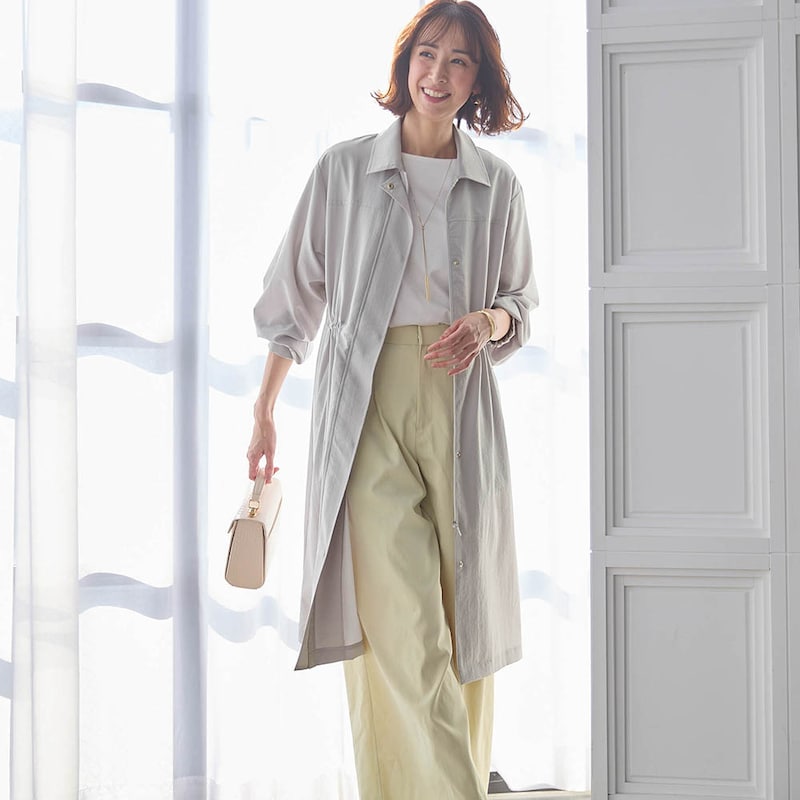 モデル身長169cm／M　※写真は撮影用のため着丈+6cmになります。