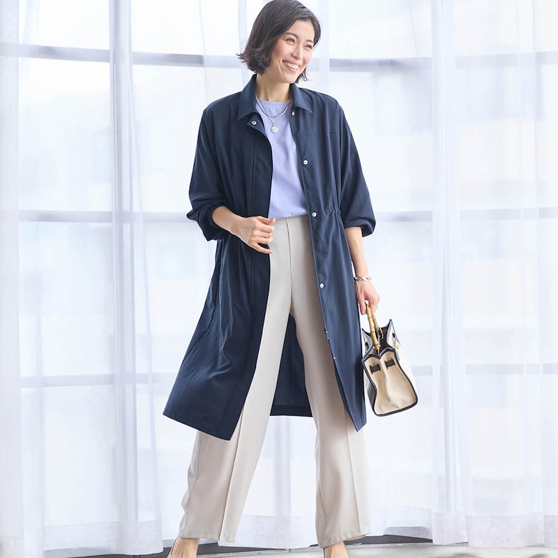 モデル身長168cm／M　※写真は撮影用のため着丈+6cmになります。