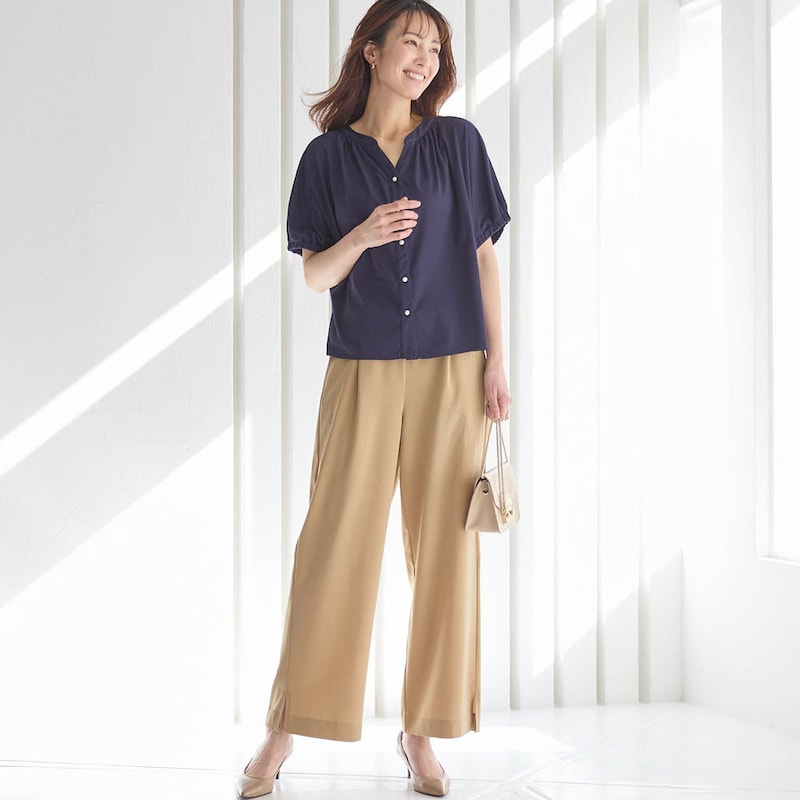 モデル身長173cm／M ※写真は撮影用のため股下+6cmになります。