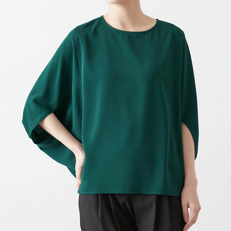 モデル身長168cm／M