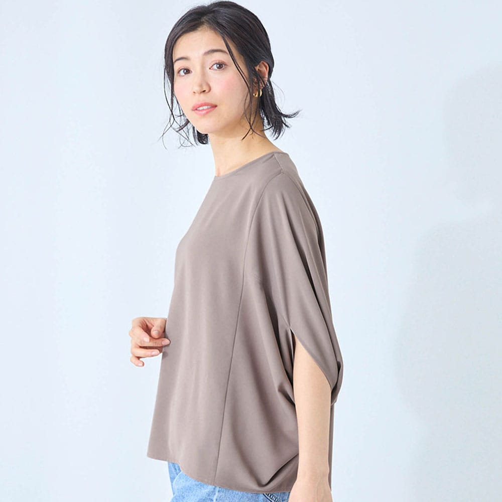 モデル身長168cm／M
