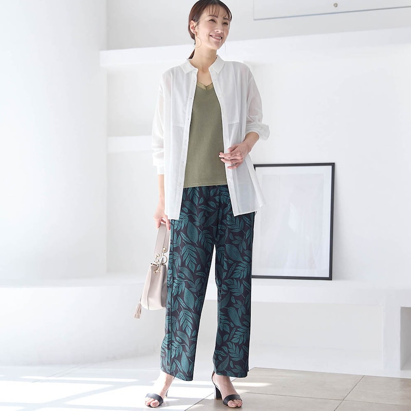 モデル身長173cm／M ※写真は撮影用のため股下+6cmになります。