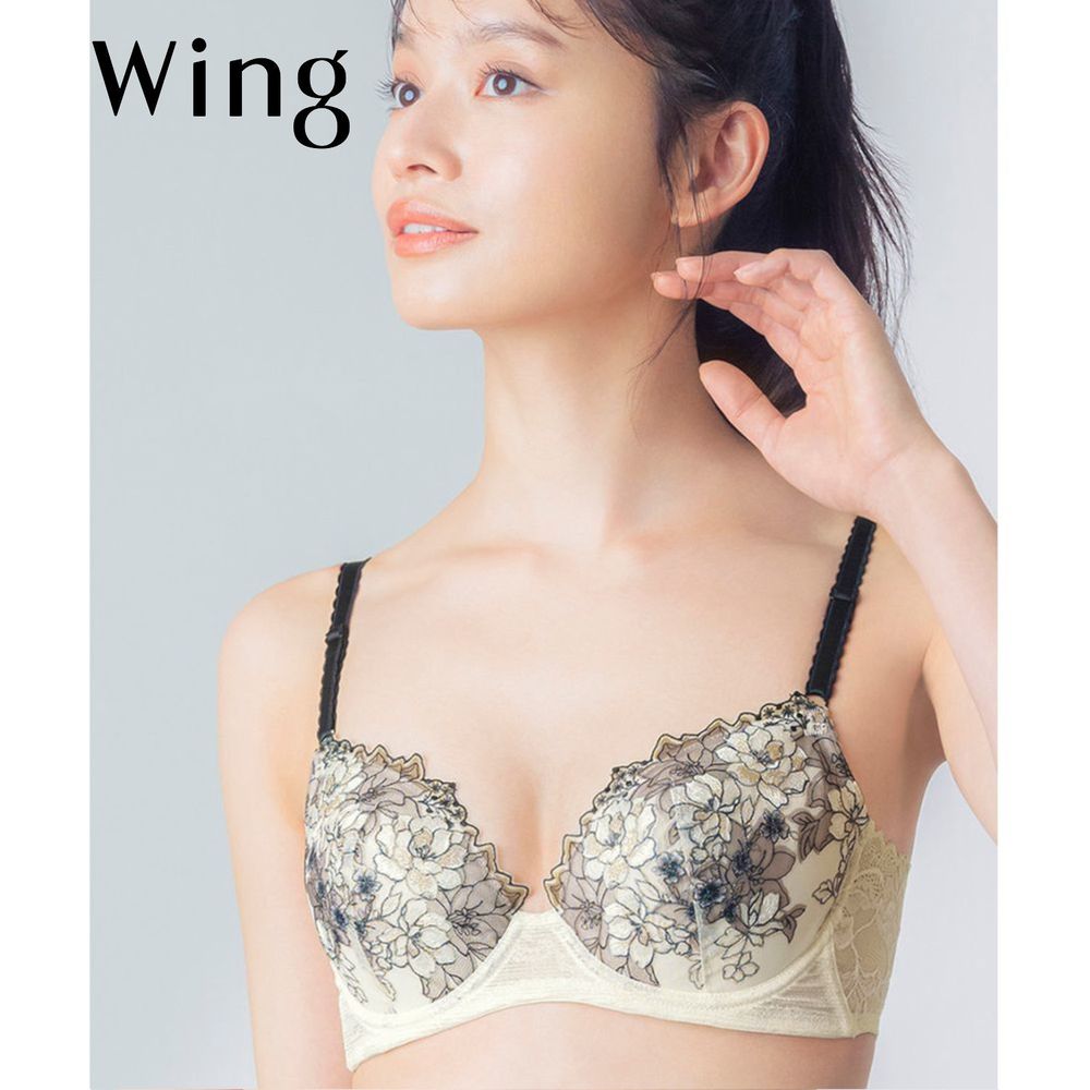 【ウイング/Wing】後ろ姿キレイブラ