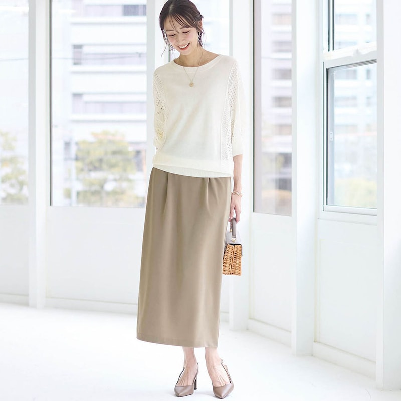 モデル身長169cm／M ※写真は撮影用のため総丈+6cmになります。