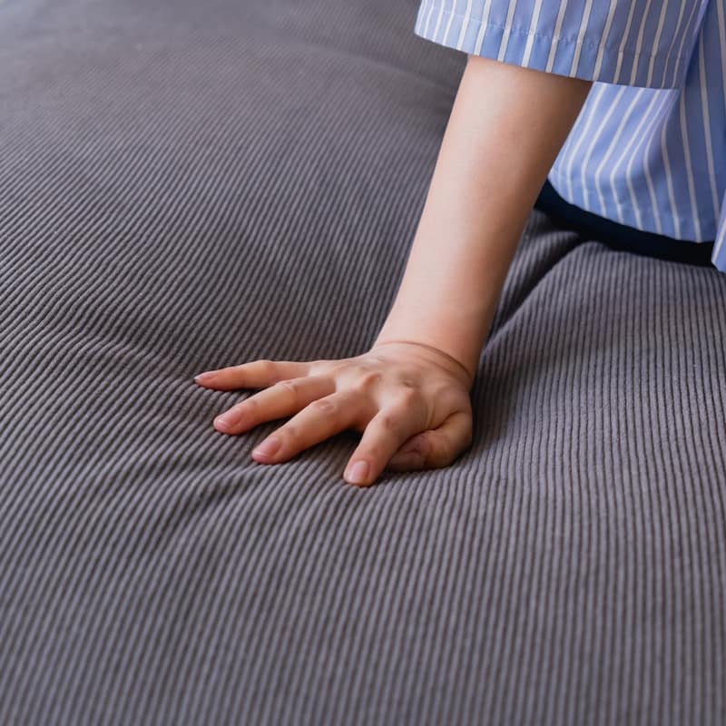 しっかりとした座り心地の座面