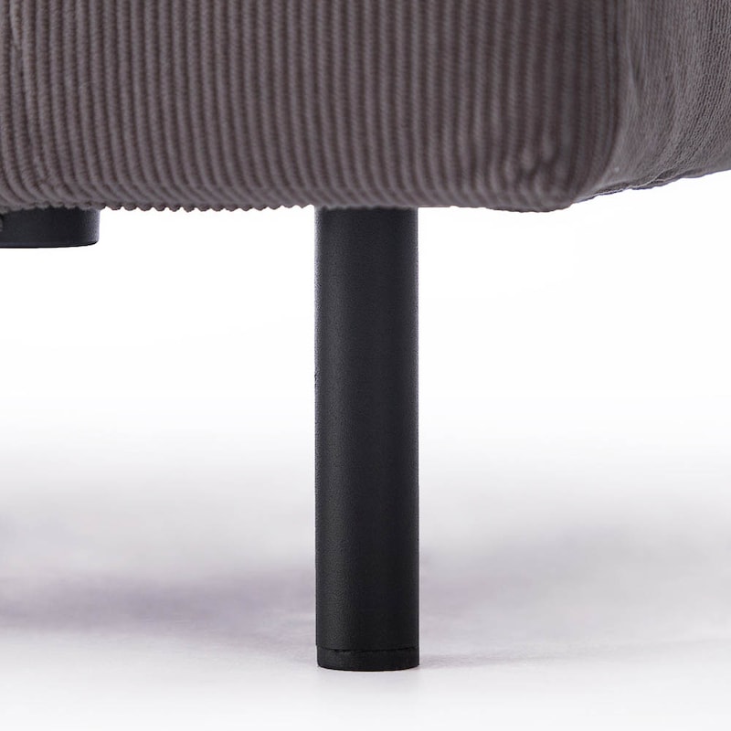 脚部はスチール製ですっきり