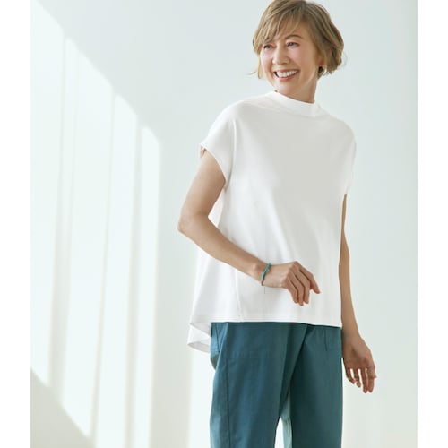 【オフホワイト再入荷】 綿素材のハイネックフレンチスリーブプルオーバー 【シルケット加工】