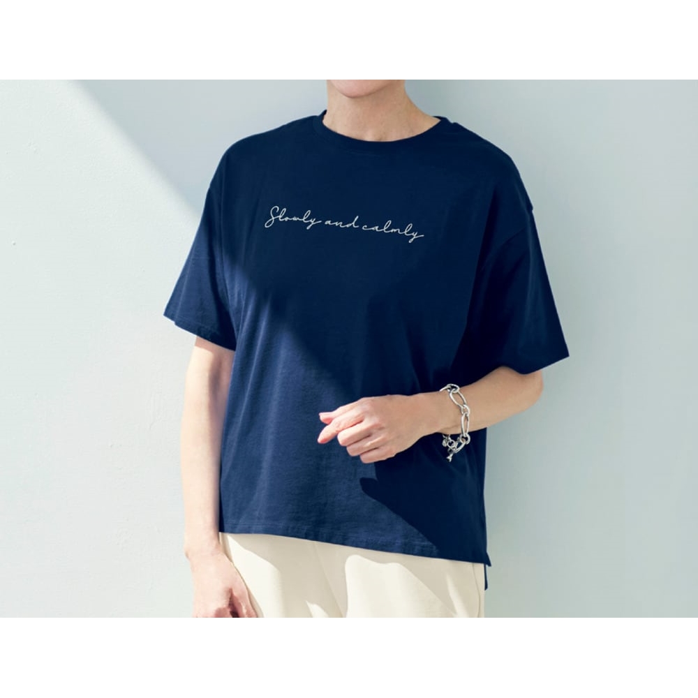 【ベルメゾン】綿素材のロゴプリントゆったりTシャツ