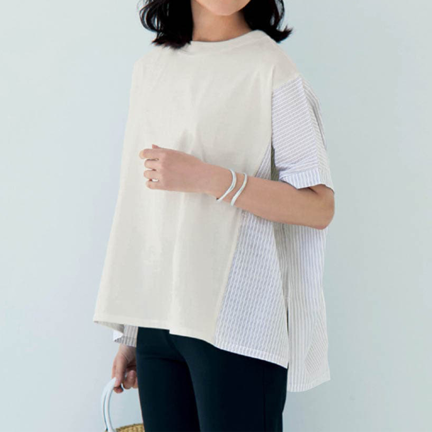 【ベルメゾン】ゆったりシルエットの異素材切替えカットソー