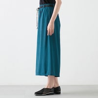モデル身長168cm／M