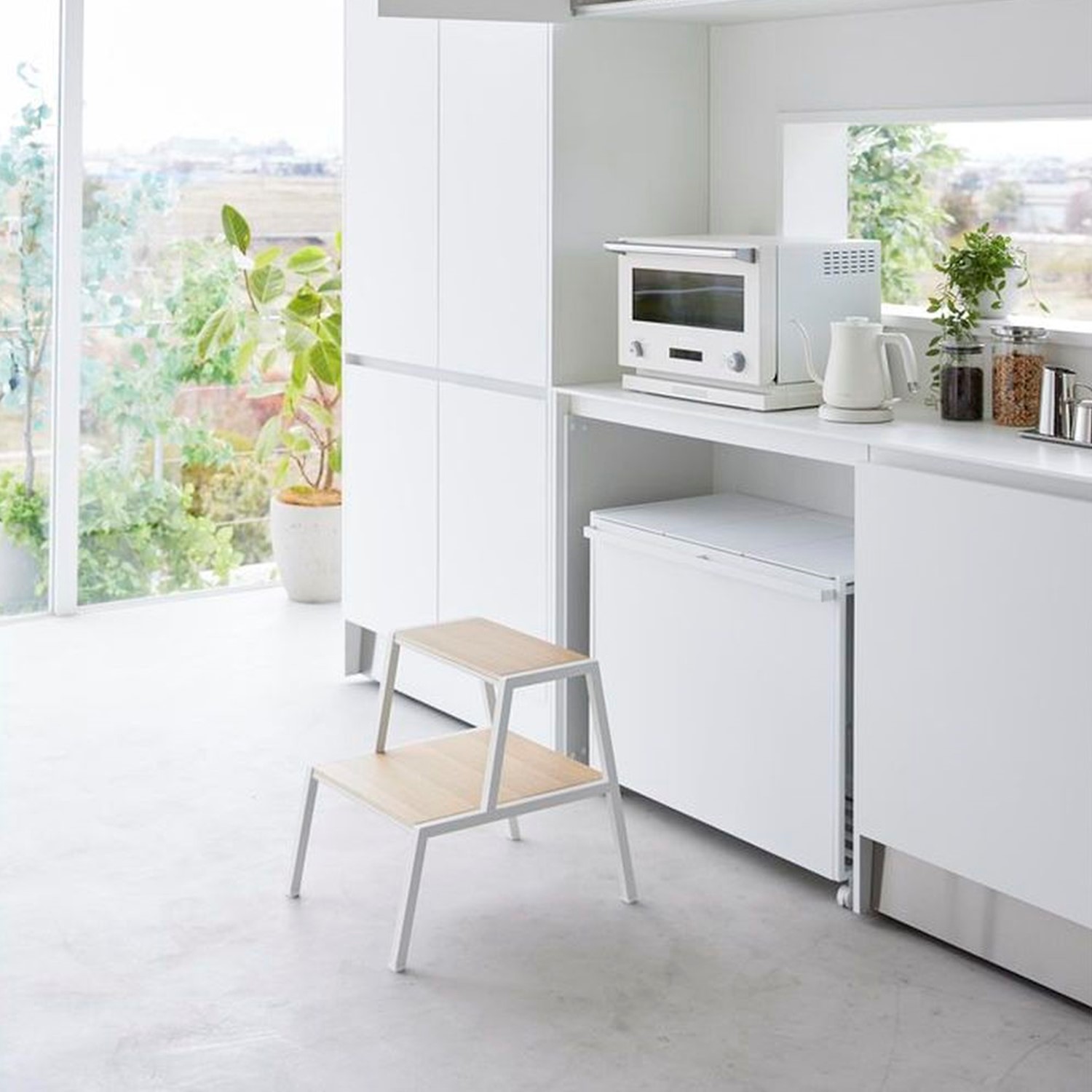 【タワー/tower】踏み台